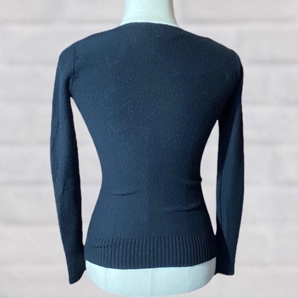 CANDIE’S XS Black Round Scoop Neckline Long sleeve Sweater - Picture 3 of 4